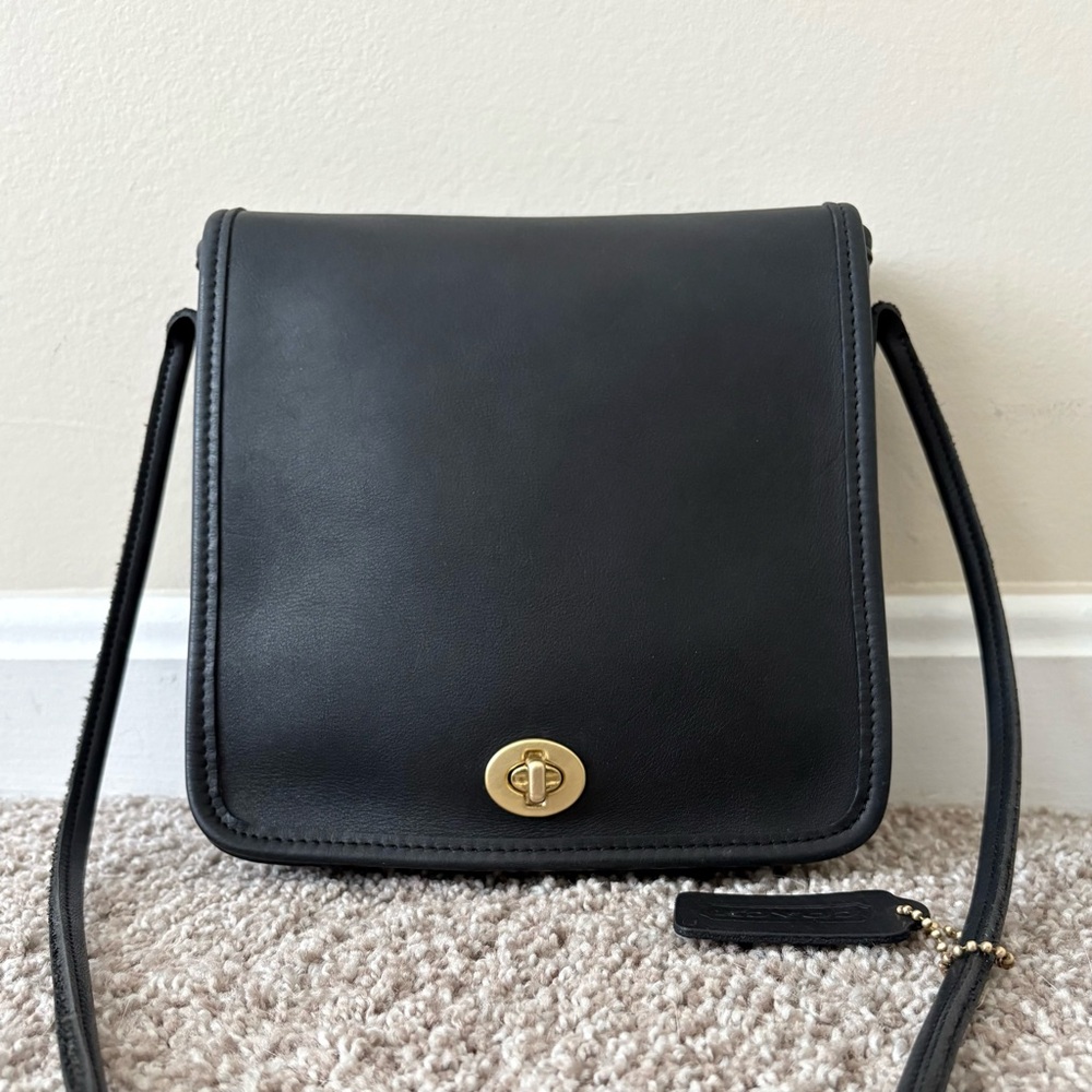 COACH Vintage Compact Pouch Black Leather Crossbody Shoulder Bag Handbag 9620